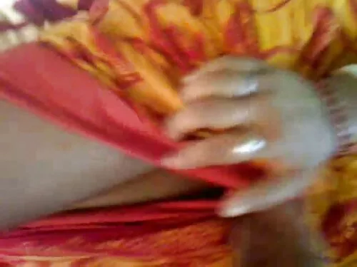બે અદ્ભુત કર્વી લેસ્ ...